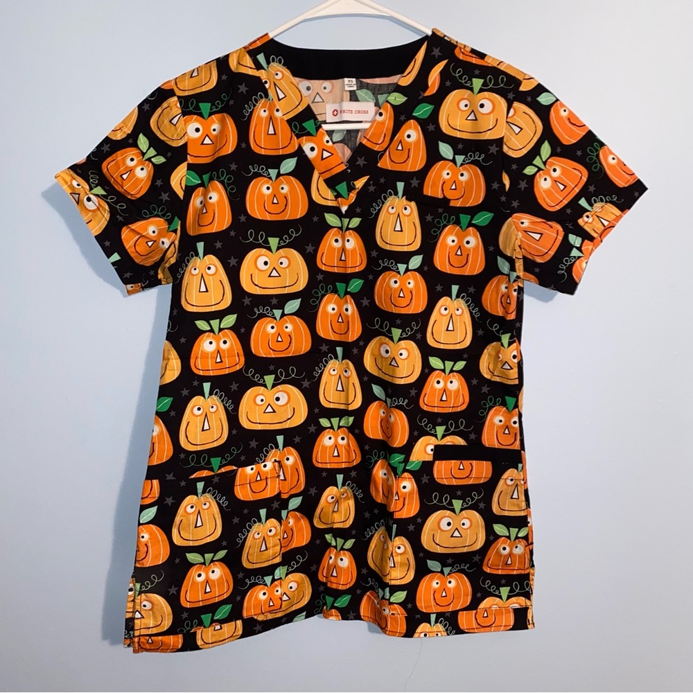 Pumpkin scrub top